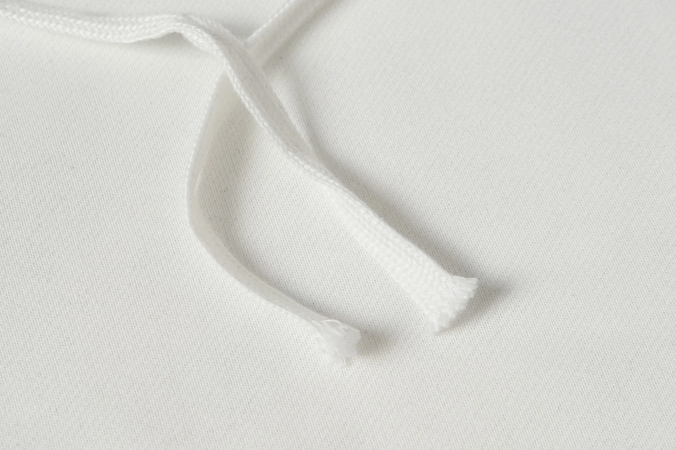 P240 3124 cross-border running quantity model. If you are pursuing quality, please place an order. -Chrome Hearts/Chrome Hearts Colorful Sanskrit Printed Hoodie -High weight, high density and high quality. The wool is soft, delicate and skin-friendly. It feels soft and silky. It has excellent warmth and skin-friendly properties. -Size: S M L XL